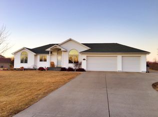 11665 NW 115th Ave, Granger, IA 50109