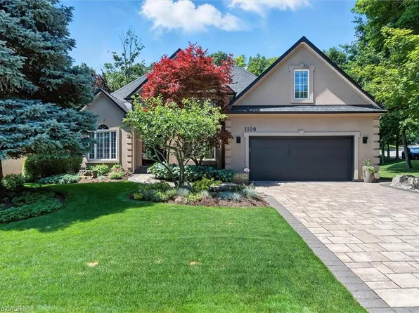 1109 Forestvale Dr, Burlington, ON L7P 4W3