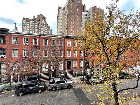 3rd image of 49 Jane St #3