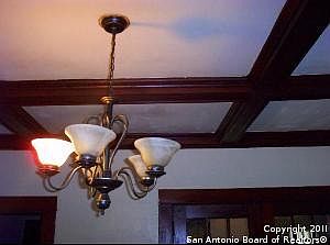 5th image of 560 Cincinnati Ave