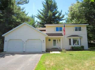 4409 Pine Ridge Dr, Stevens Point, WI 54481