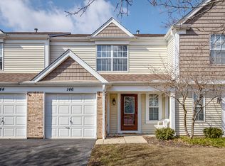 146 N Oltendorf Rd, Streamwood, IL 60107