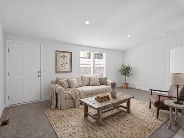2042 Girard St Space 19, Delano, CA 93215