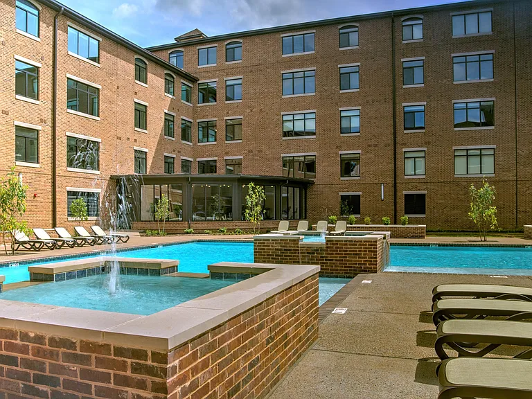 The Residences at Thornwood — Photo 13