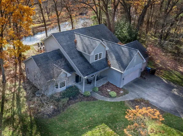 6026 River Ridge Dr, Hamilton, MI 49419