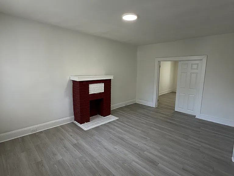 4018 Boarman Ave — Photo 3