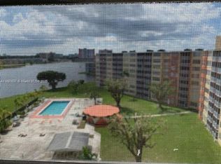 1750 NE 191st St APT 816-3, N Miami Beach, FL 33179