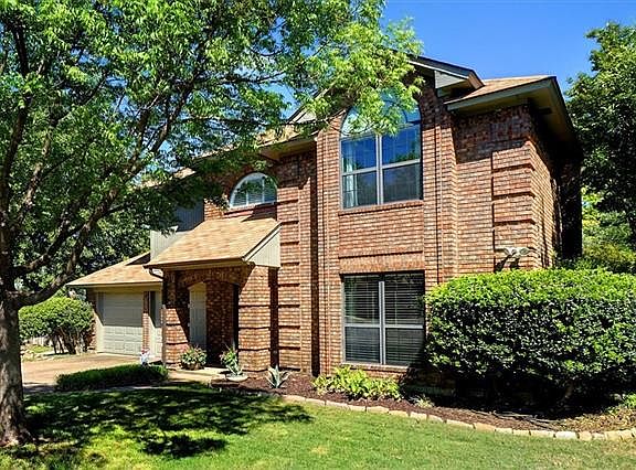 2nd image of 7624 Teresa Ct