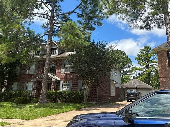 2nd image of 13534 Shadow Falls Ct