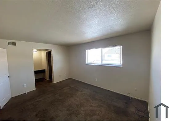 4223 Weymouth Ln — Photo 20