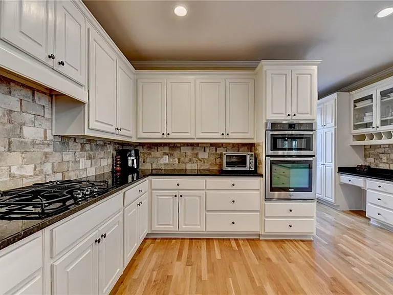 10370 Sugar Crest Ave — Photo 13
