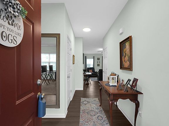 5th image of 337 Hardwood Ave