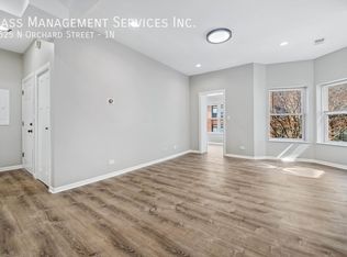 2525 N Orchard St #1N, Chicago, IL 60614