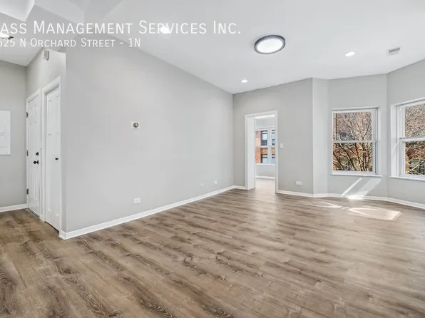 2525 N Orchard St #1N, Chicago, IL 60614