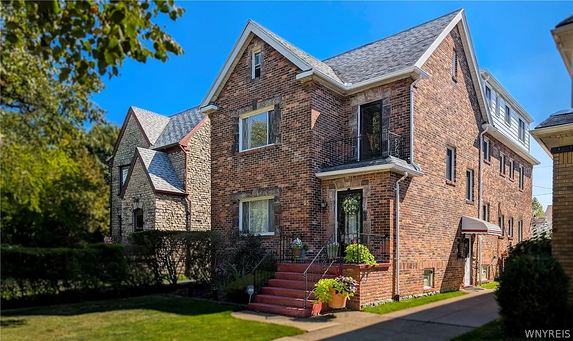 1 bed, 1.0 bath, 1000 sqft, $1,200 — Photo 1