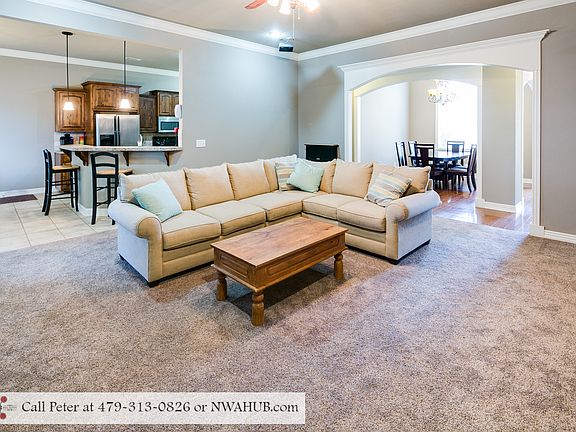 5th image of 1881 S Doral Dr