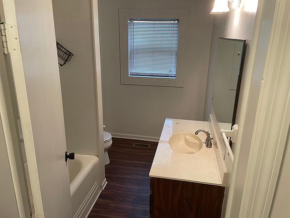 4th image of 715 N Church St APT B