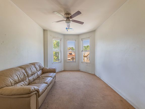 5th image of 7141 S Greenwood Ave
