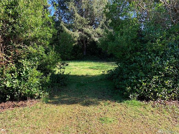 4th image of 299 Wishkah St SW