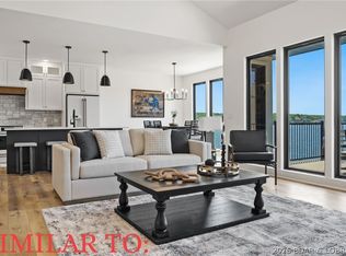 34 Palisades Yacht Club Dr, Lake Ozark, MO 65049