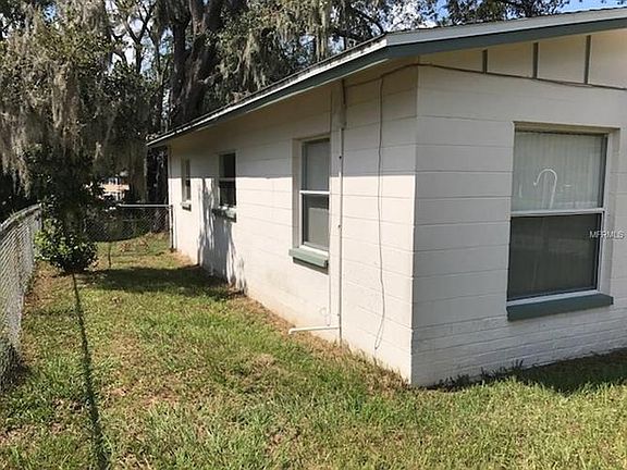 3rd image of 8708 Tupelo Dr