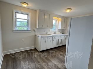 819 Washington Ave APT 3E, Hagerstown, MD 21740