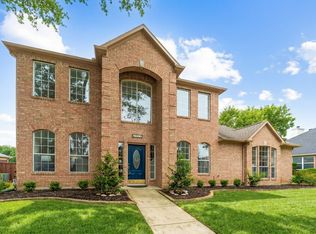 1414 Saddleback Ln, Lewisville, TX 75067
