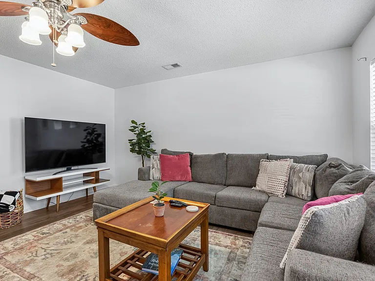 231 Tigers Paw Dr — Photo 7