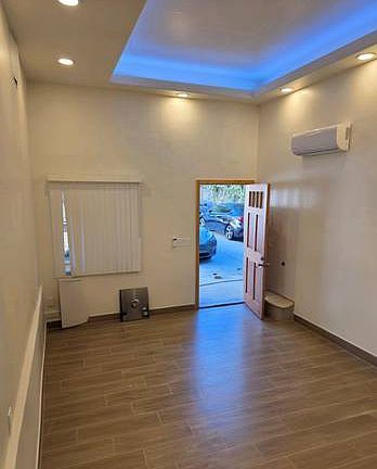 4th image of 3153 India St