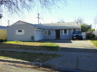 17840 Elkwood St, Reseda, CA 91335