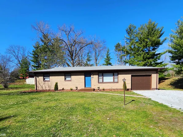 305 Park Dr, Hamilton, IL 62341