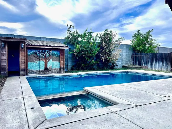 9523 Canmoor Cir, Elk Grove, CA 95758