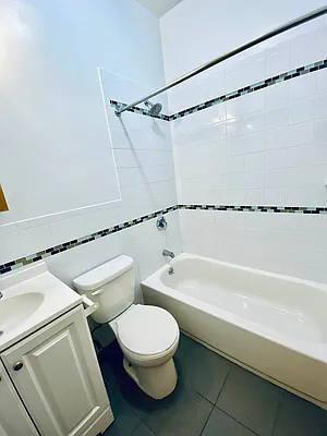 Rented by Douglas Elliman | media 14