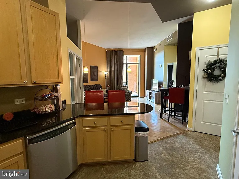 2720 S Arlington Ml #403 — Photo 7