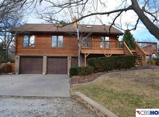 806 Otter Ct, Plattsmouth, NE 68048