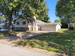 30 Pilot Hill Dr, Saint Peters, MO 63376