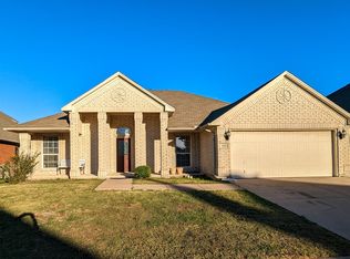 4680 Sarum Ct, Grand Prairie, TX 75052