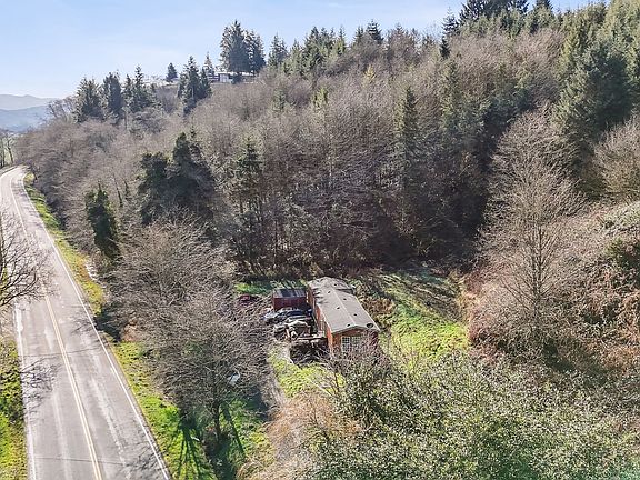 2nd image of 4050 Tillamook River Rd