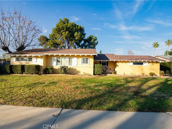 15229 Tuba St, Mission Hills, CA 91345