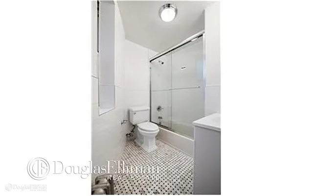 Rented by Douglas Elliman | media 21