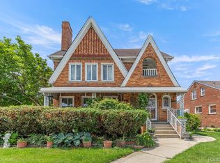 7803 Miller Rd, Dearborn, MI 48126