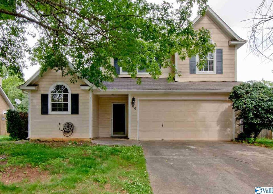 1st image of 209 Brushcreek Dr SW