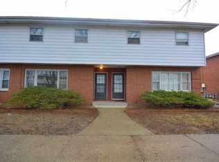 344 Northway Park Rd APT 5, Machesney Park, IL 61115