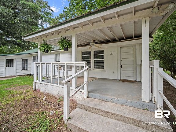 4th image of 23245 Pearson Ln