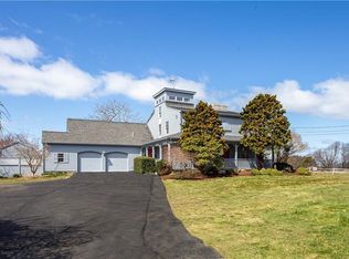 2040 E Main Rd, Portsmouth, RI 02871