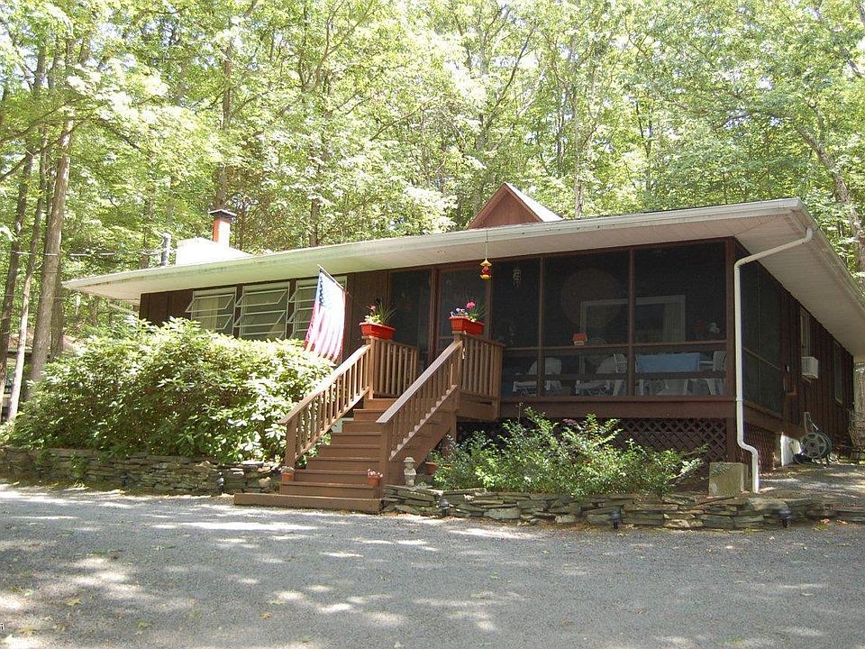 1st image of 121 Forest Dr