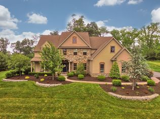 6 Greystone Ln, Mohnton, PA 19540