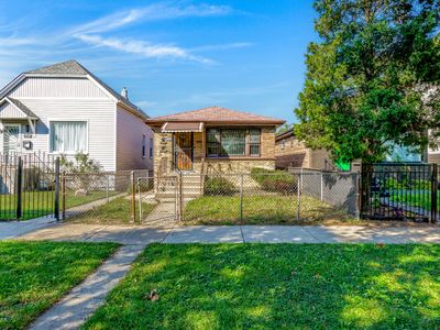 5338 W Kinzie St, Chicago, IL, 60644