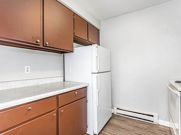 2nd image of 1203 Hillside Ave APT C4