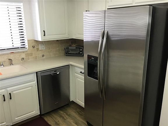 2nd image of 4612 Flagship Dr APT 202